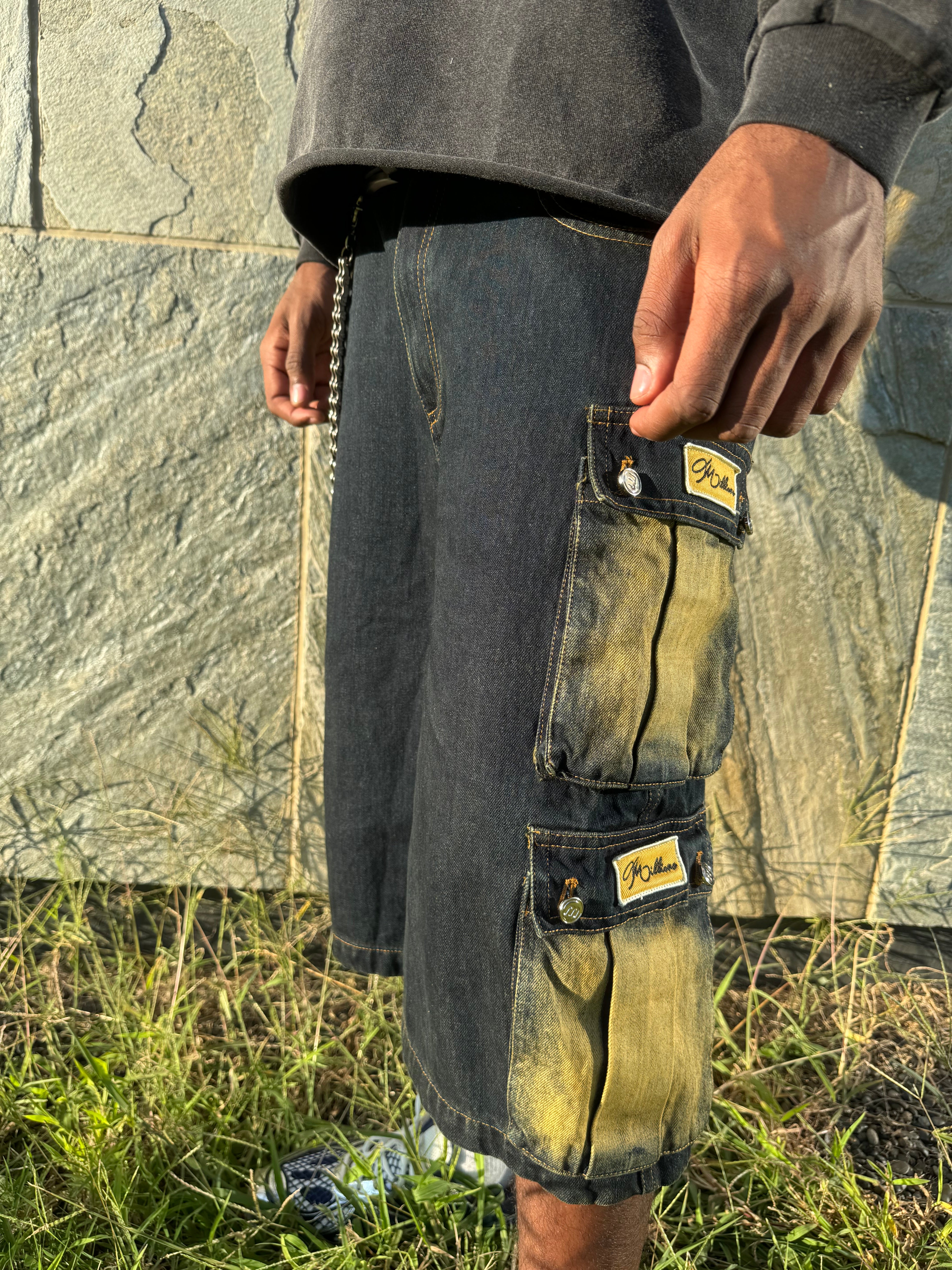 (READY TO SHIP) DENIM VINTAGE WASHED JEAN SHORTS